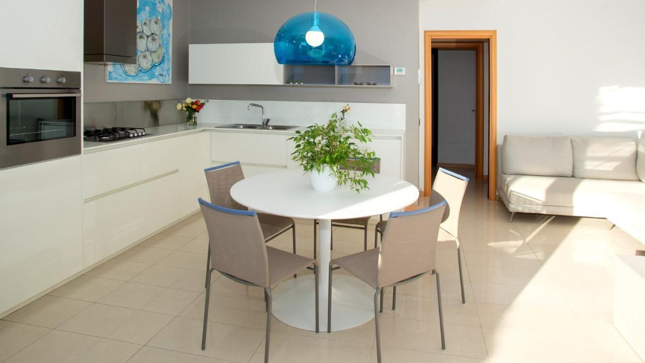Marina Uno View Apartment Lignano Sabbiadoro Exterior photo