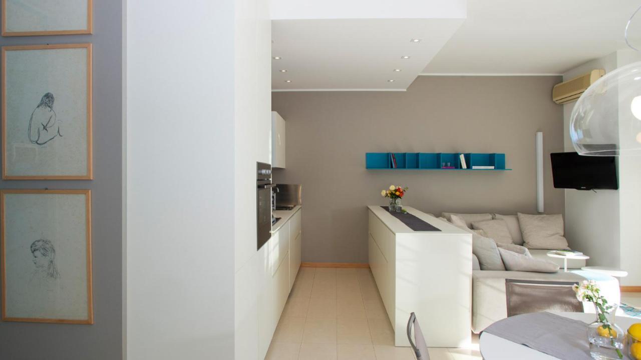 Marina Uno View Apartment Lignano Sabbiadoro Exterior photo